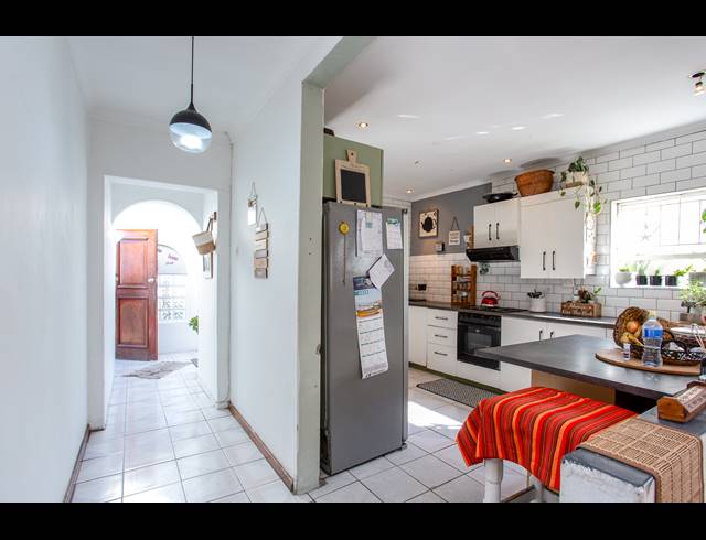 4 BEDROOM FREEHOLD SOLD IN OTTERY